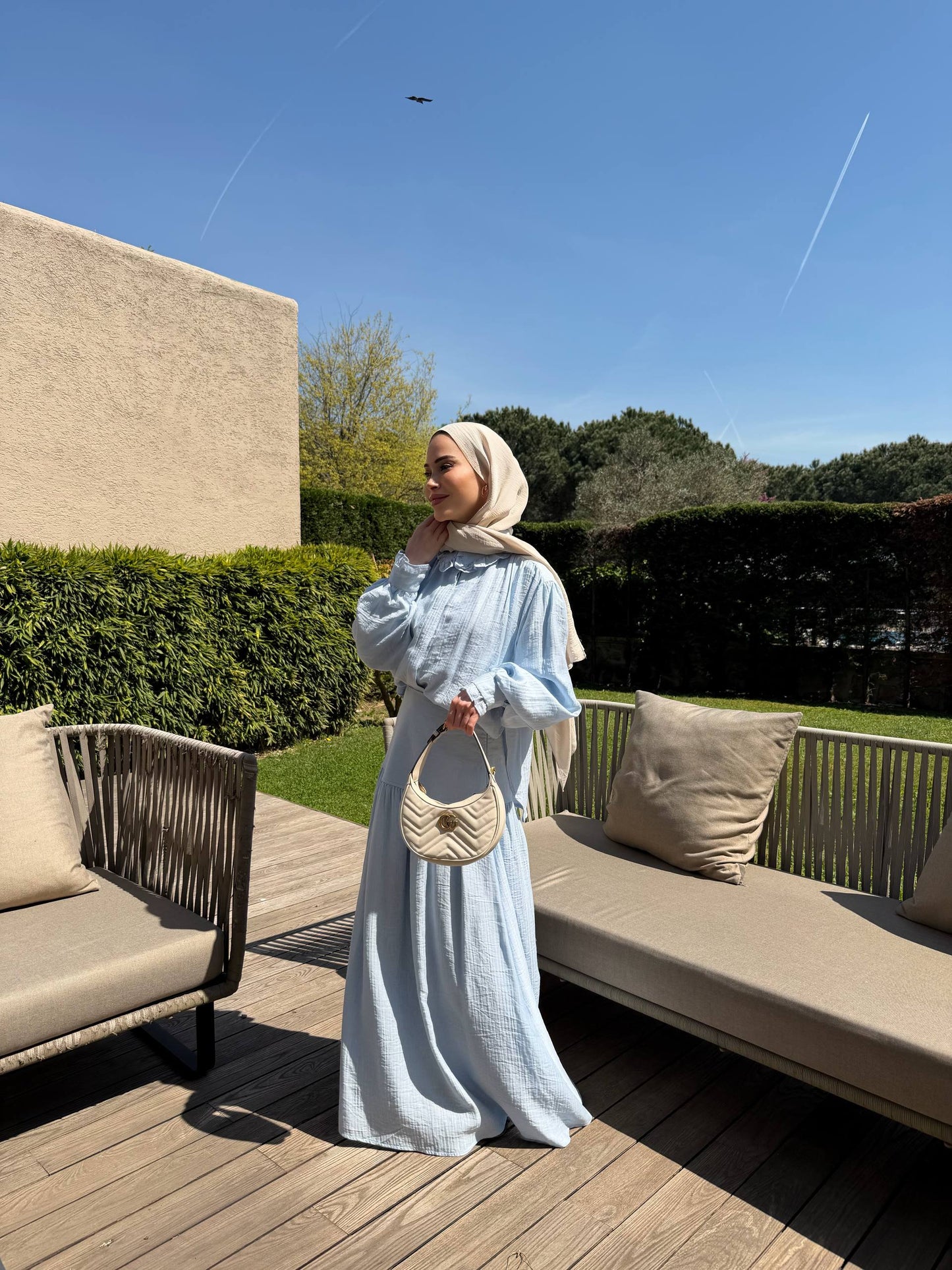 Ensemble Premium Elégance – Haut & Jupe Élégante