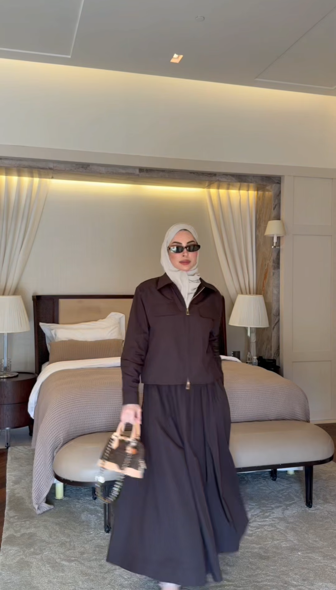 Ensemble Élégance Riviera – Veste Zippée & Jupe Longue